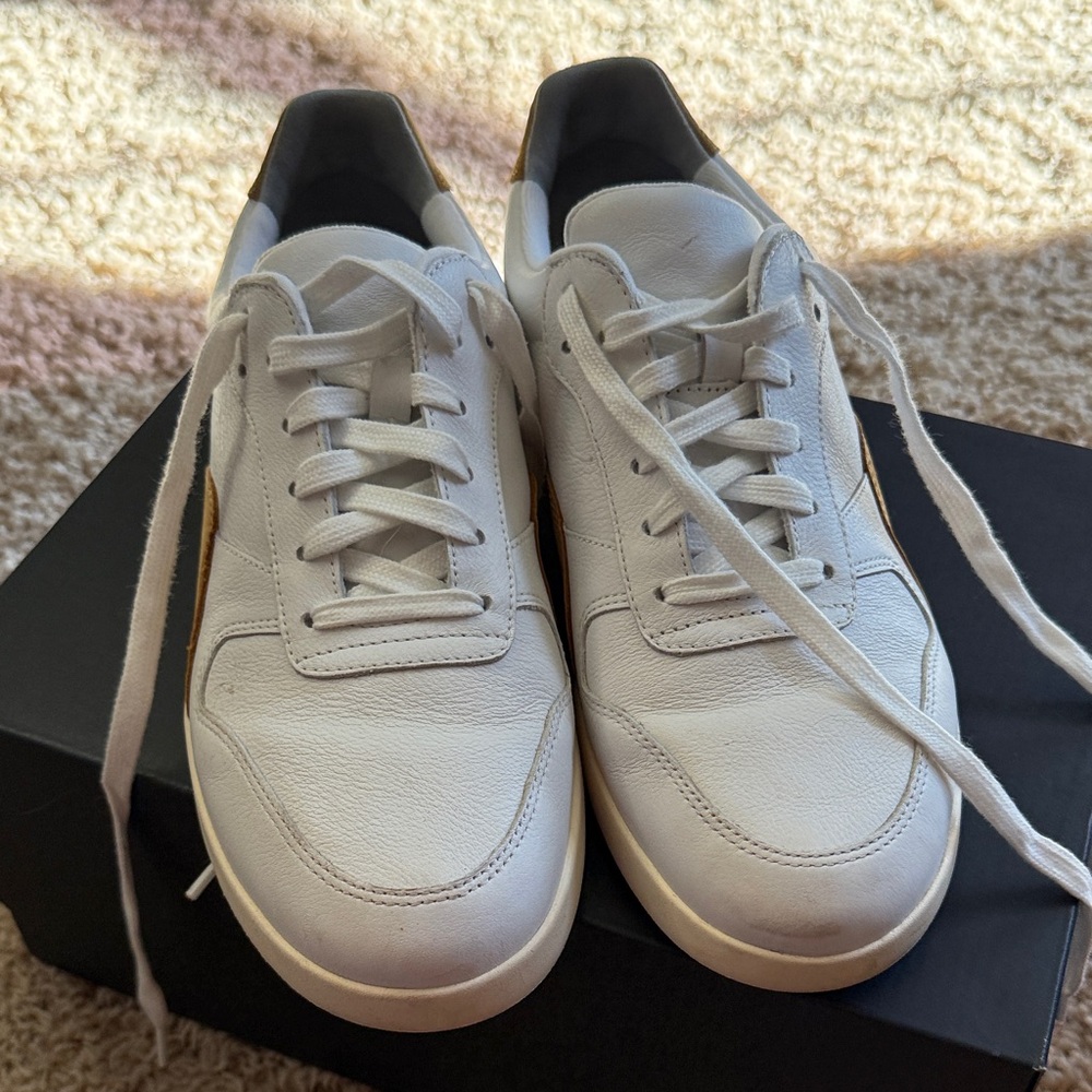 Women’s White Leather Sneakers with tan detail